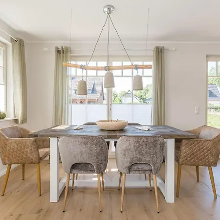 Haseneck 2a _ Kranichfeld_ Holiday home *