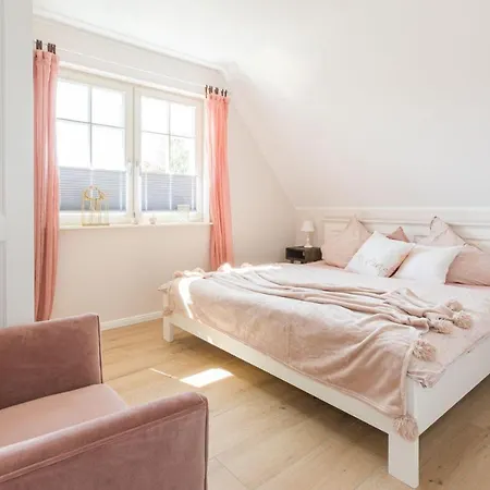 Haseneck 2a _ Kranichfeld_ Holiday home Zingst